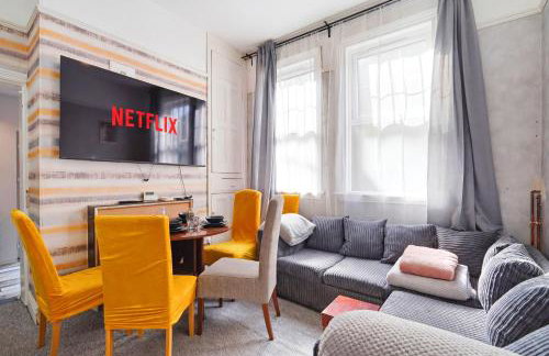 Large 7-Bed House Sleeps 14 FREE Parking ,Contractors & Groups Welcome - Foto 8