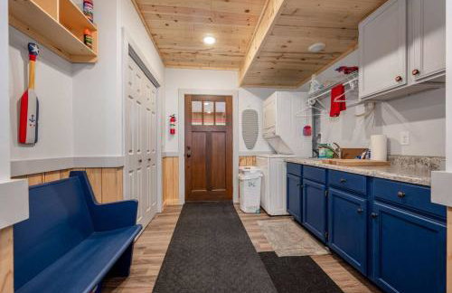 Long Lake Lookout, Dog Friendly - Photo 11