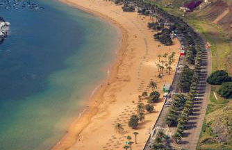 Escapada Deluxe con Wifi 2 Hab 2 Baños con Cocina & SmartTV cerca de Todo - Foto 19