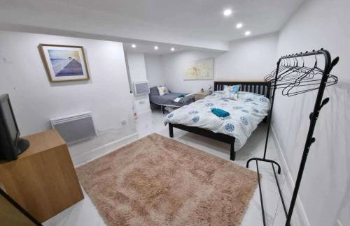 1 Bed Flat - 5 Guests - Pets - Parking - Wifi - Foto 9