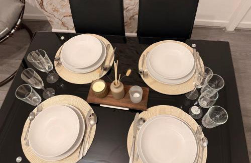 Walsall Comfort Home 3Bedroom Retreat Sleeps 6 - Foto 5