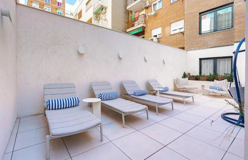 Iconic Suites - Photo 150
