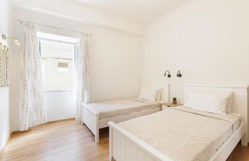 Salt & Sun Apartments by Konnect, at Kaminaki Beach - Foto 51