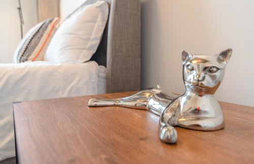 Modern 2BR Loft with Amazing City Skyline View and Optional Parking for 8 Guests Near McCormick Place and Soldier Field - Foto 23