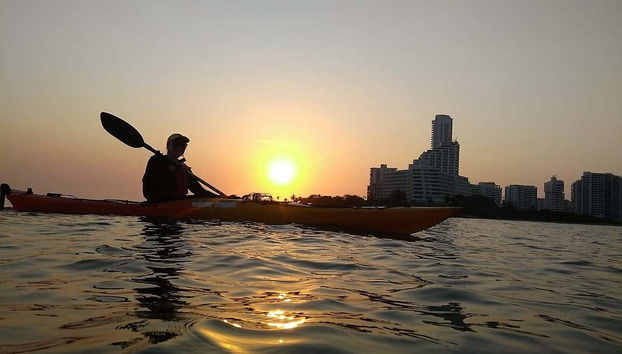 Cartagena de Indias Sunset Kayak Tour - Foto 4