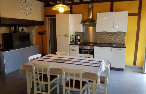 Gîte tout confort près du circuit des 24 Heures, cadre verdoyant, étang clos, 6 pers., lits faits - FR-1-410-207 - Photo 2