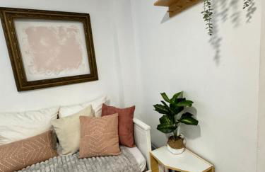 Private terrace 1BR apt - 4min walk to the beach - Foto 10