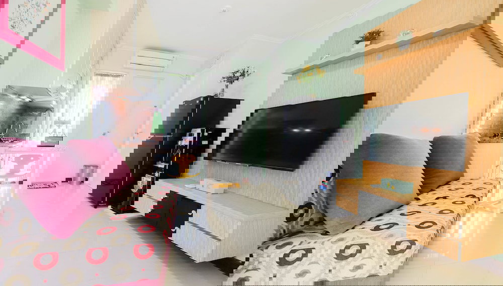 Cozy 2BR Bassura City Apartment - Foto 1, Imagen principal