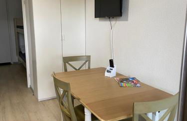 Domaine Valescure vue Piscine ou Pinede - Wifi - Foto 9