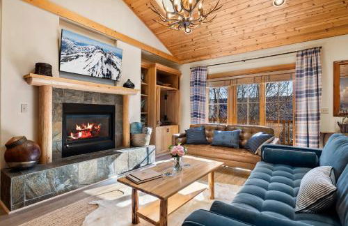 New Build Walk to Sisters Arcade Peloton Fire Pit - Foto 3