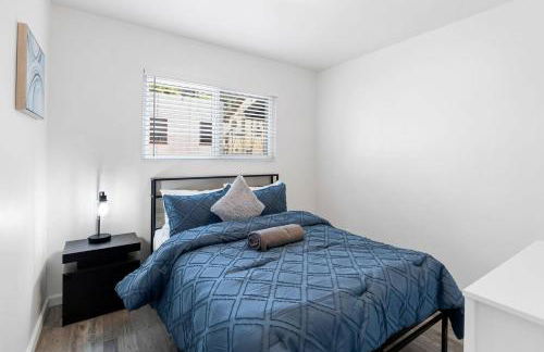 Cozy House Minutes From Downtown - Foto 9