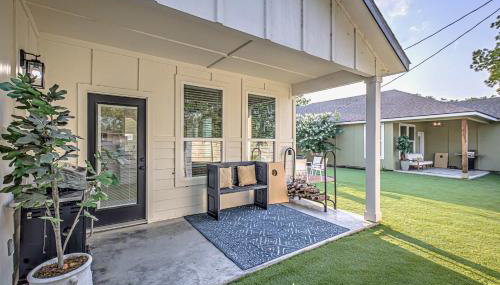 6BD Retreat for 14 with Fire Pit Patio & Lake Access - Foto 3