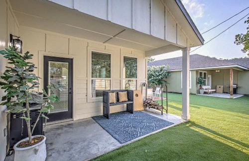 6BD Retreat for 14 with Fire Pit Patio & Lake Access - Foto 3