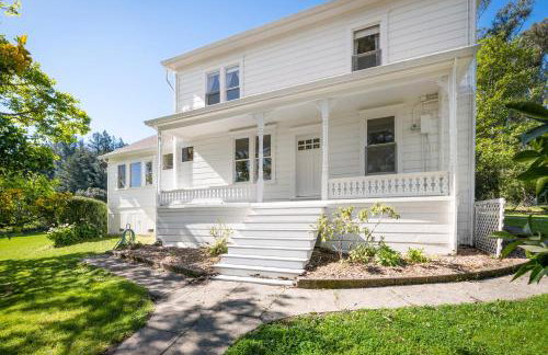 Sebastopol Farmhouse on 3 acres, fiber, kid friendly - Foto 1