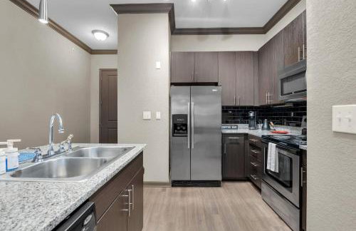 Cozy 1BR- Pool,Gym,Pkng,Near BOK Ctr&Arts Dstrct - Photo 67