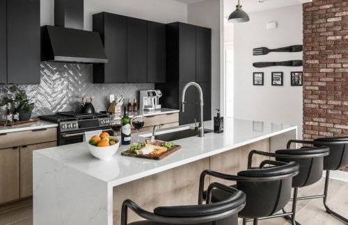 Urban Row - Rooftop Hottub - Heart of Gulch - Foto 10