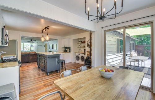 Cozy Retreat with Deck about 2 Mi to Pinecrest Lake! - Foto 14