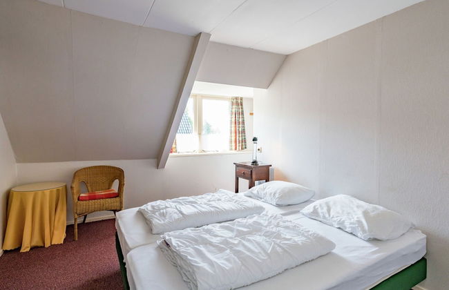 Quaint Holiday Home in Friesland by the Lake - Foto 13