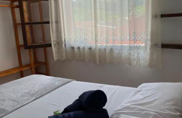 Cantinho da Vó Lena Casa Familiar com 4 Suítes, Piscina e Lazer em Lindóia - Foto 25