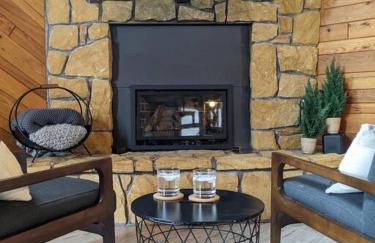 Base Camp - Photo 19