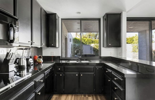 The Sunset House Pool & Spa - Foto 5