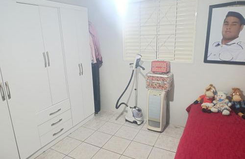 Casa com piscina e ar em todas as pecas - Foto 12