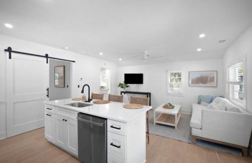 Newly Renovated Coastal Cottage - Downtown Beaufort - Foto 8