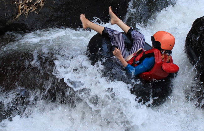 Tubing in the Güape River Canyon - Photo 5