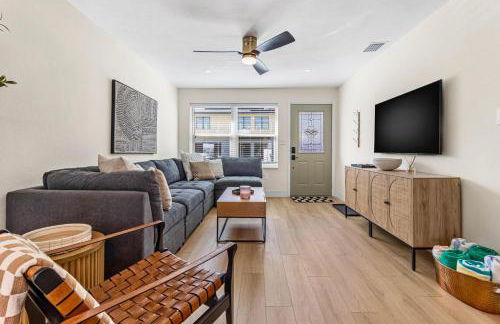 Madeira Beach House Fall Special! Private Heated Pool & Steps to Beach! - Photo 4