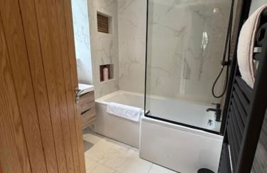 5 Montrose Avenue - Foto 30