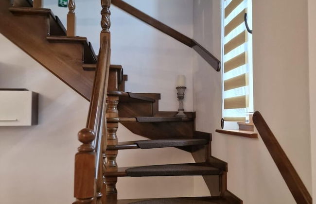 Bucovina-mountainhouse-5br-fireplace-hottub-wifi - Foto 19