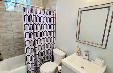 Renovated private urban flat - 20 min to Manhattan NYC - Foto 8