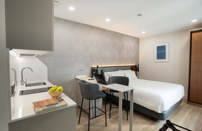 Prisma Suites - Photo 65