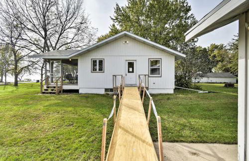 Charming Neenah House with Porch on Lake Winnebago! - Foto 26