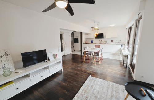 TiCasa Chic - Zentral - Balkon - Parkplatz - SmartTV - Unique - Kernen - Foto 3