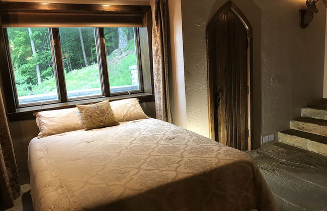 HIGHLANDS CASTLE overlooking Lake George.. plus 2 other Castles! - Foto 50