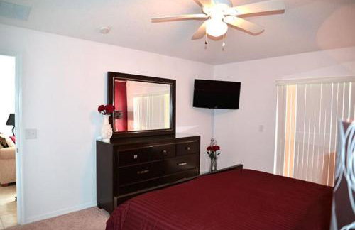 Beautiful villa near Disney and Universal in Orlando - Photo 18