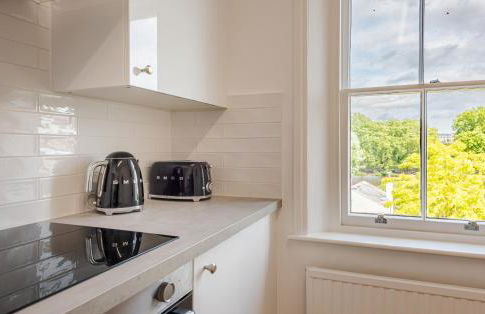 Chic 1BR Teddington Apartment Modern & Bright - Foto 14