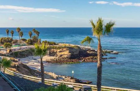 La Jolla Cove-Oceanfront 5600SF 3BR+Loft 5BA House best Villiage location walk everywhere - Foto 52