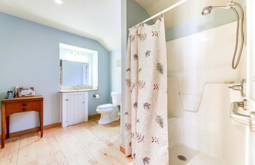 1 Mi to Foxwoods Casino Couples Retreat with Patio - Foto 16