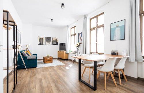 Apartments am Neuen Theater - Parkplatz nach Verfügbarkeit - Altstadt - Küche - Wifi - Powered by Ko-Living - Foto 10