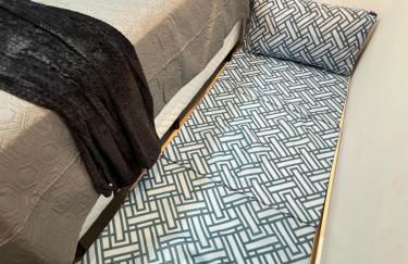 Ap próx ao shopping com garagem, piscina e ar - Foto 7