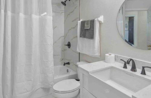 The Ritz Vacation, Heated Pool, Close 2 Disney - Photo 20