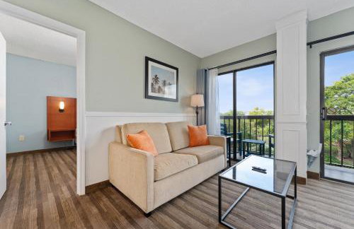 Tranquil Garden View 2 Bed 2 Bath Balcony Condo 7 Min to Universal - Foto 9