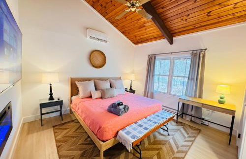 Lakefront Home, Hot Tub, Pool Access, Boats, Pets - Photo 49