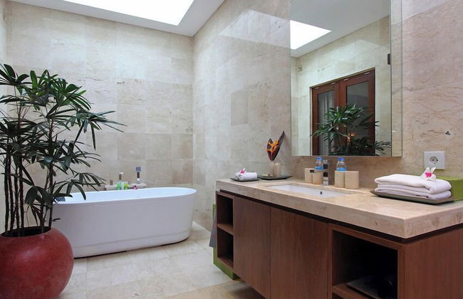 Serene Villas - Photo 76