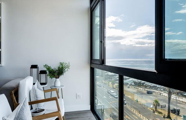 Magical Apartment w Uninterrupted Ocean Views Mouille Views - Photo 9