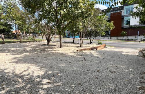 Authentic Austin Pad with Roof-top Deck Bar - Foto 14