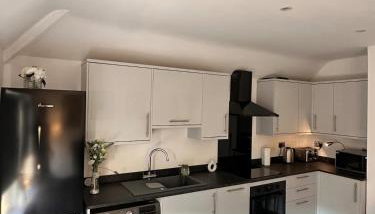 1 bed flat, free parking, 10 mins BHX airport, free WiFi - Foto 5