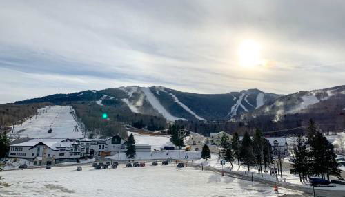 Walk to Lifts and Village! Killington Mountain Condo - Photo 3